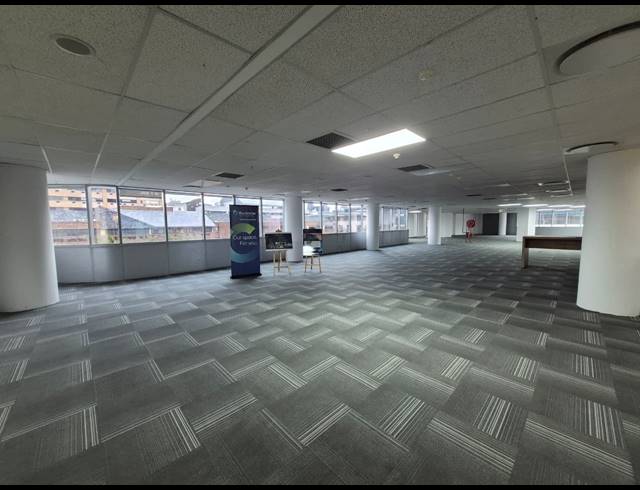 779M² OFFICE TO LET IN SANDTON CENTRAL